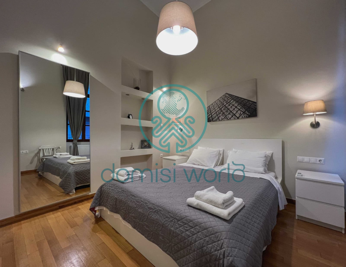 property-img